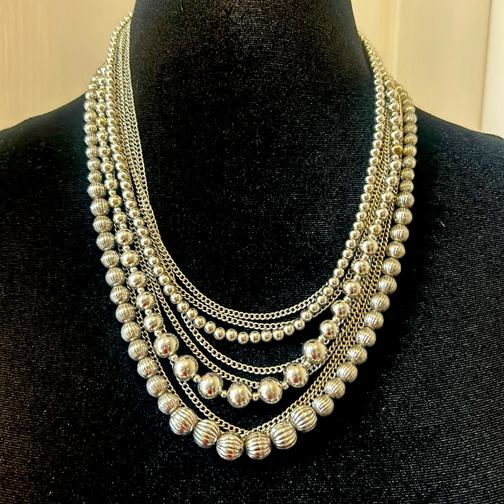 Multi-Layer Silver Bead Necklace 20$